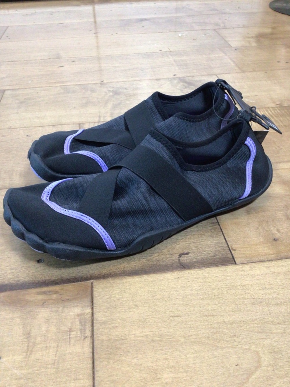 Athletic Works Women’s Five Toe Water Shoes Size 11 Black Lavender Beach Pool. - Picture 5 of 10